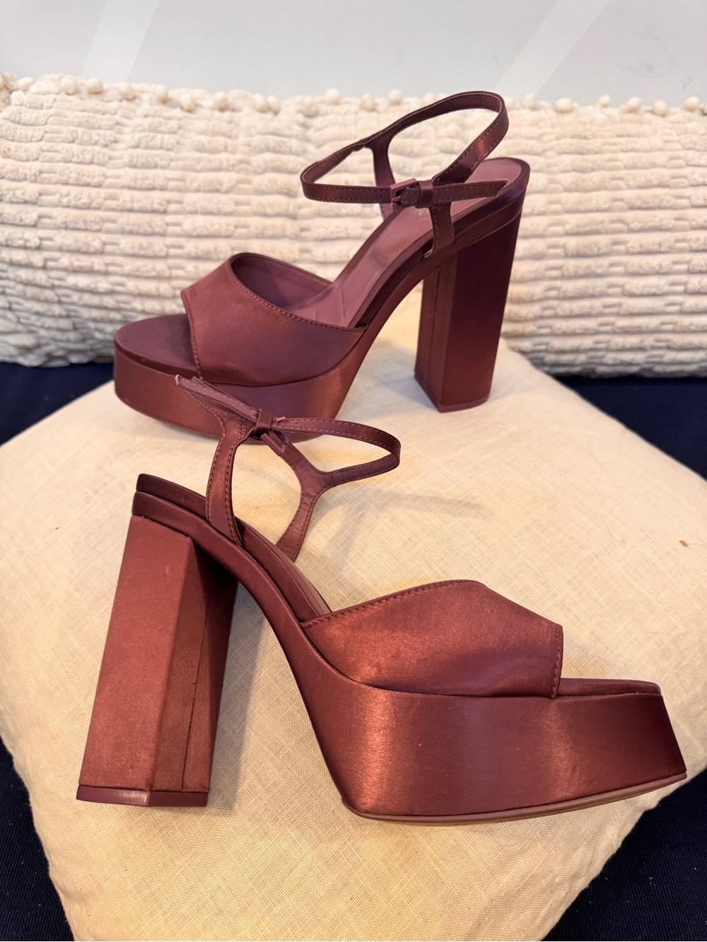 Zara Light Plum Satin Platform Block Heel Sandals - Picture 5 of 9